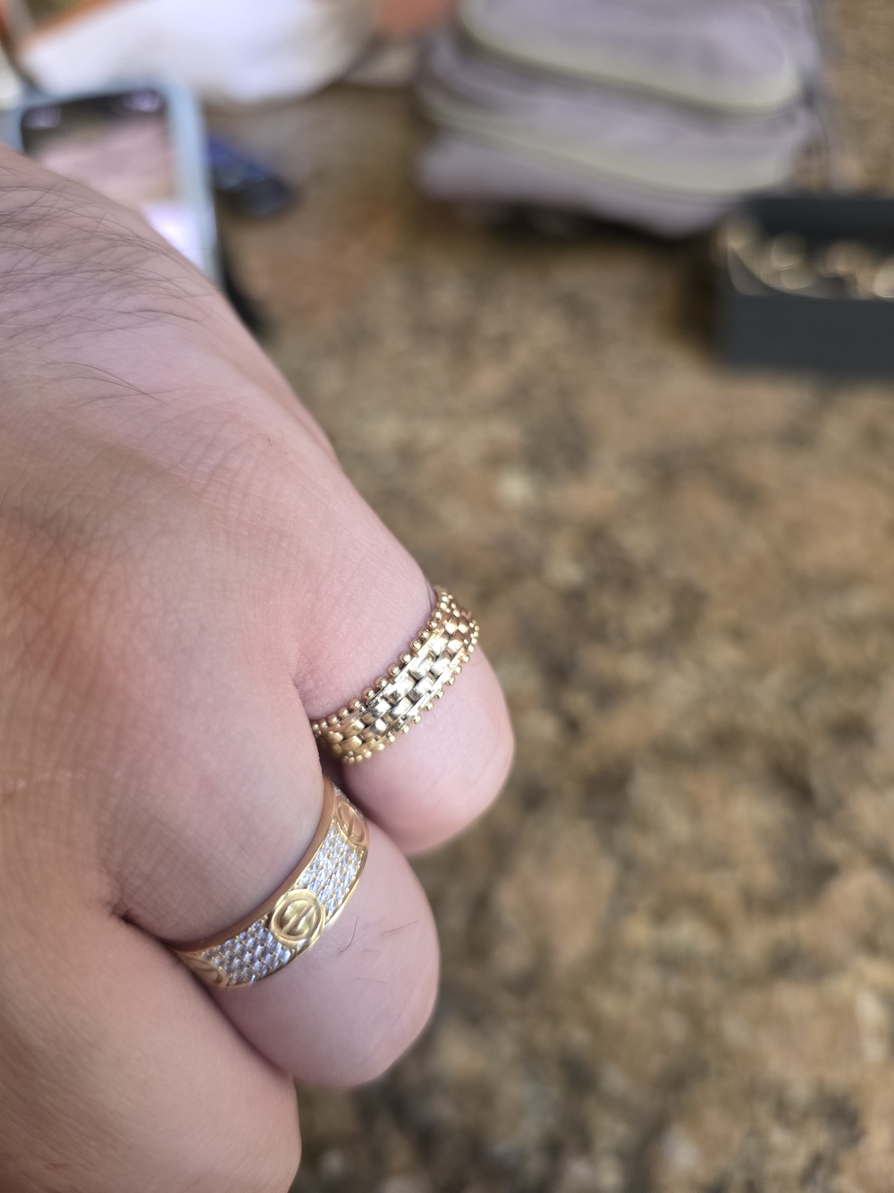 14k Solid Gold Beaded Edge Band Ring - Picture 5 of 13